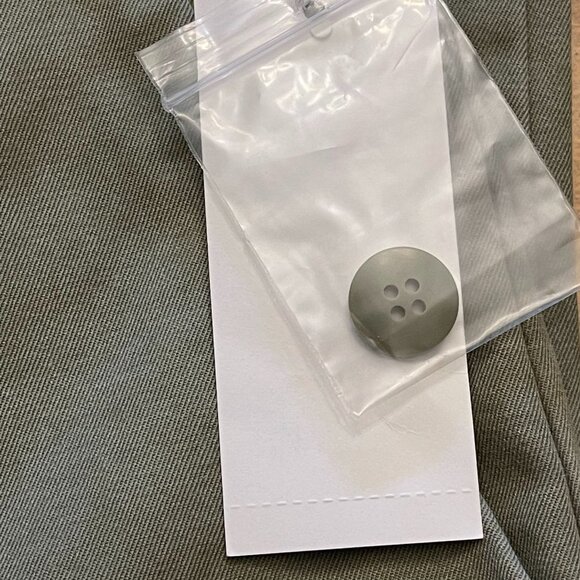 NWT Gap Classic Fit Capri Pant Womens Size 4 - Picture 5 of 7